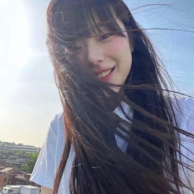 黑色灯塔